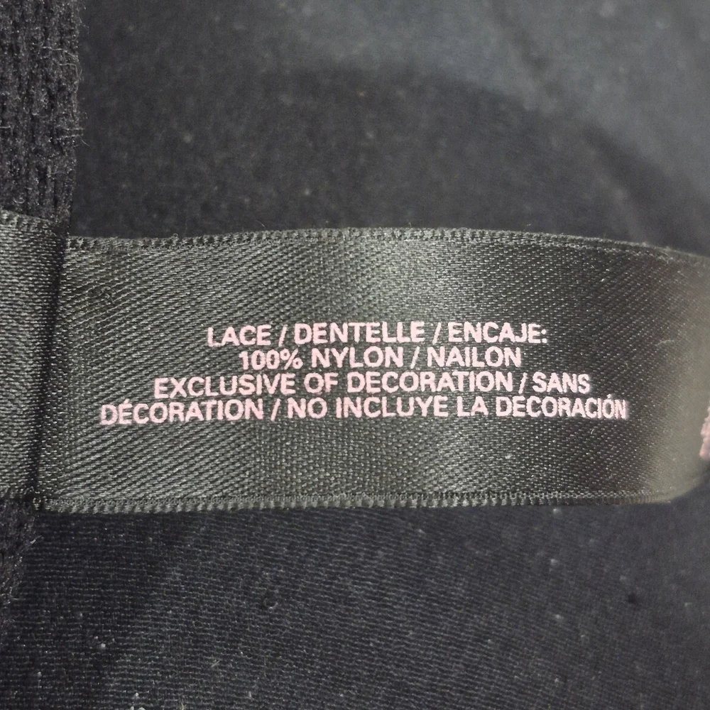34C Victoria's Secret Push‎ Up Front Close UW Bra with Eyelash Lace Black